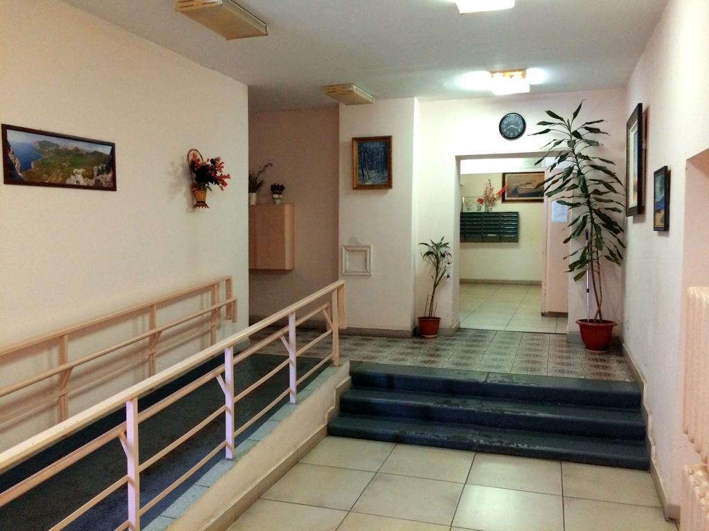 Inn Home Apartments - Livoberezhna Київ Екстер'єр фото