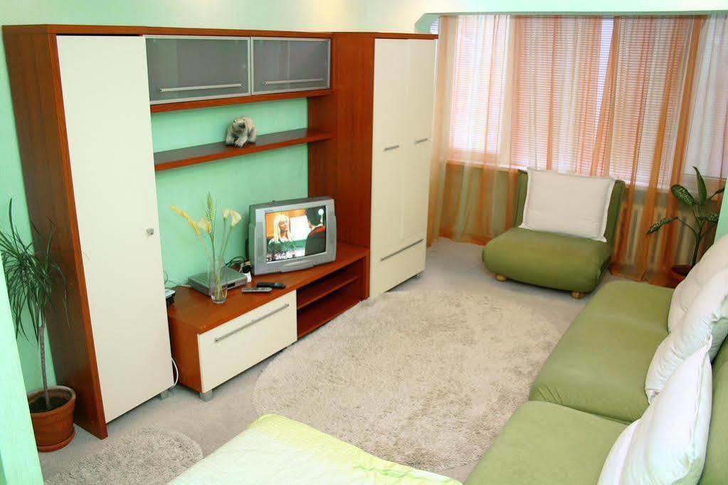 Inn Home Apartments - Livoberezhna Київ Екстер'єр фото